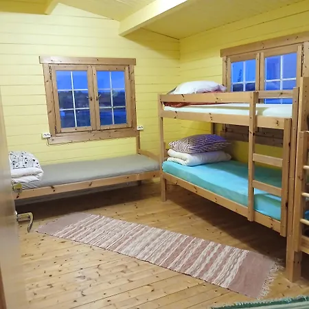 Campingplads Talli Suvemaja Vihterpalu